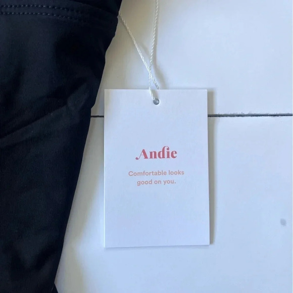 NWT Andie Black One Piece Swimsuit, Adjustable Straps, Scoop Neck, Woman Size S - Picture 3 of 7